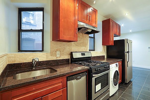 1st image of 969 Amsterdam Ave APT 2S