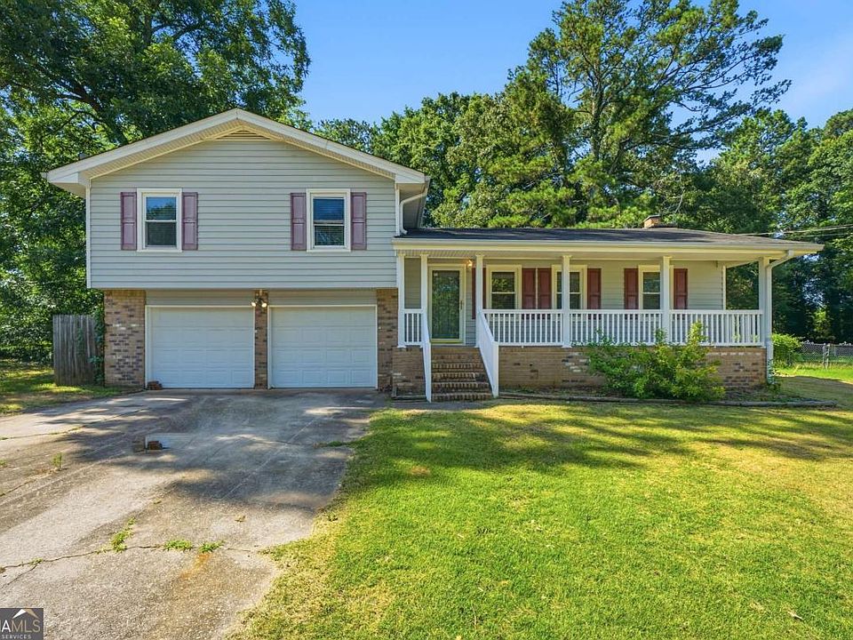1st image of 372 Plantation Blvd