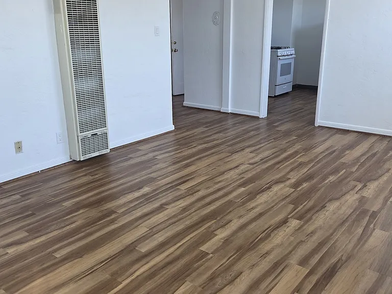 1051 Castro St #1 — Photo 3