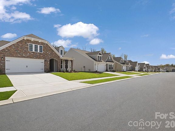 2nd image of 5472 Redbud Rd #62