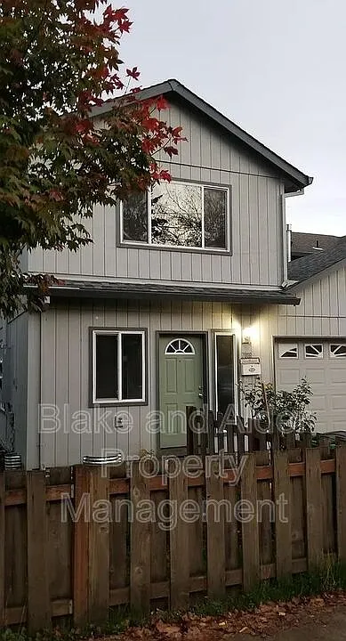7012 SE 72nd Ave