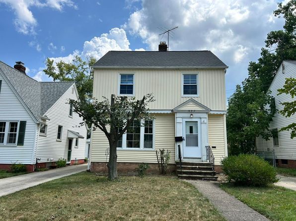 897 Quarry Dr