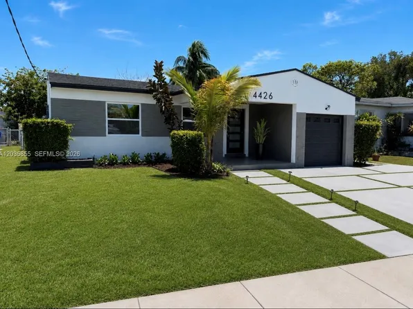 2426 Arthur St, Hollywood, FL 33020