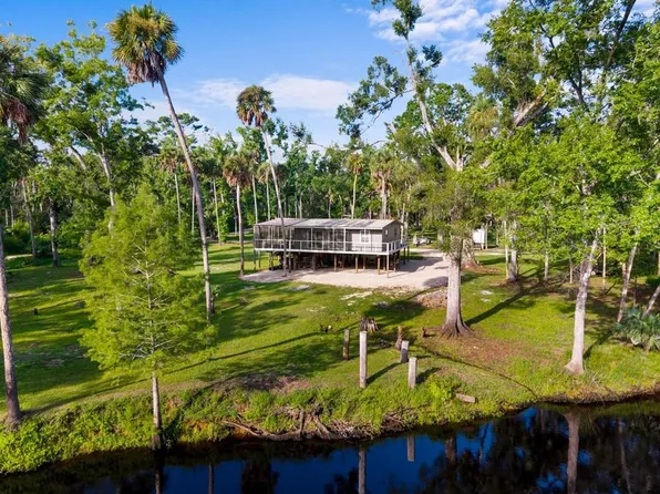 494 SW 721st St, Steinhatchee, FL 32359