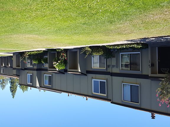 3rd image of 25 Rainier Ln