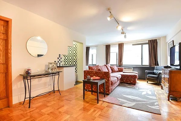 Rented by Triplemint | media 10