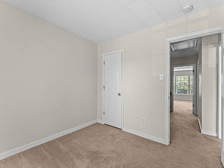 7813 Villa Pl — Photo 25