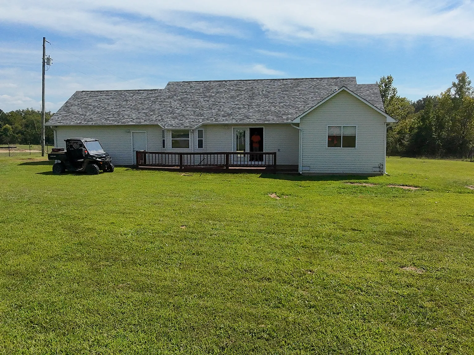 3 bed, 1420 sqft, $1,400 — Photo 2