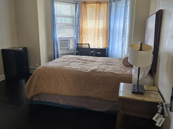 24 Norton St #2, New Haven, CT 06511