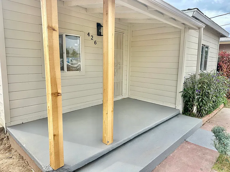 426 Vineyard Ave — Photo 4