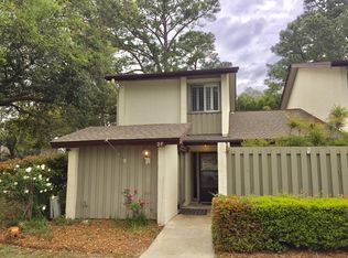 2F Marsh Harbor Dr, Beaufort, SC 29907