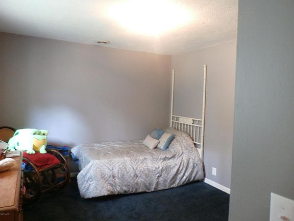 5th image of 44 Highland Ave