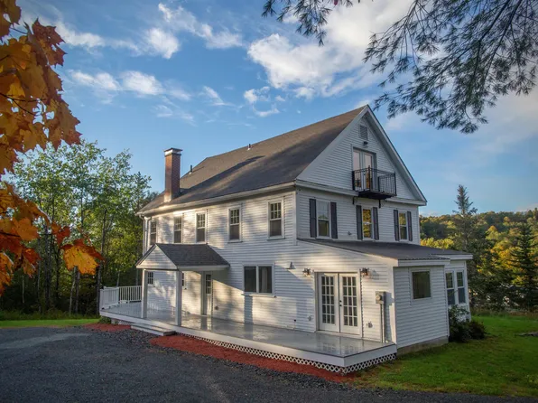 11 Country Club Road, Wilmington, VT 05363