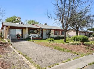 614 Baltic Ave SE, Rio Rancho, NM 87124