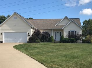 1351 Bannerstone Dr, Painesville, OH 44077