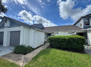99 Lakepointe Cir, Kissimmee, FL 34743