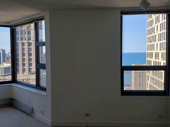 5th image of 401 E Ontario St APT 3405