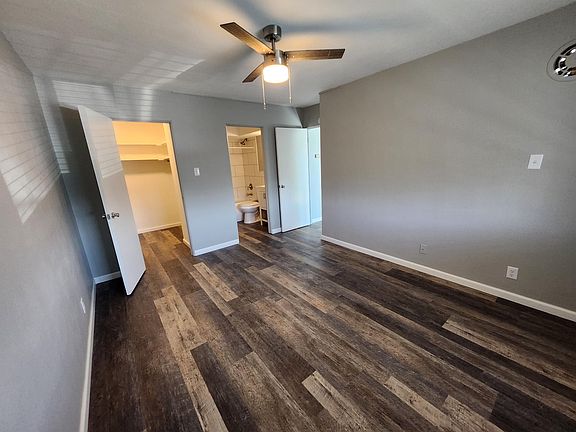 3rd image of 2727 Hampton Ave #11230292