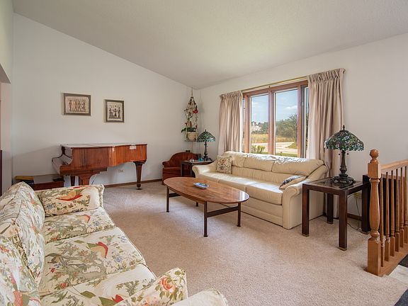 3rd image of 33720 N Gagewood Ln
