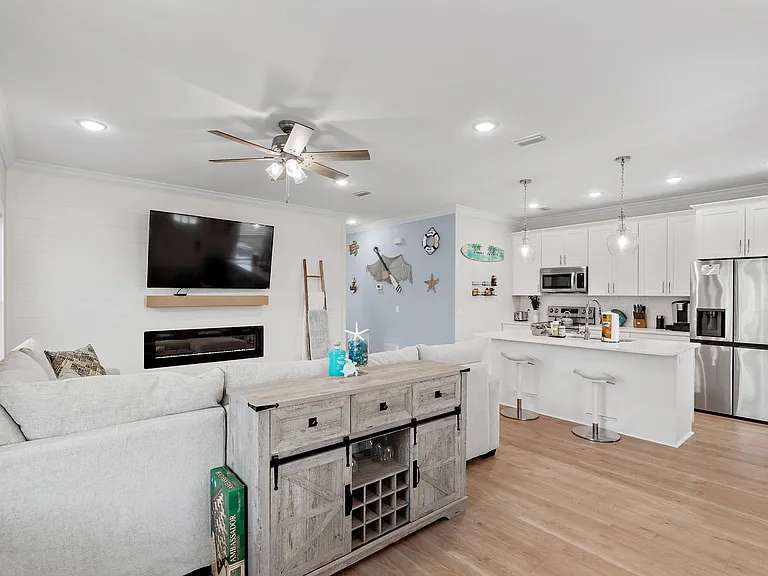 21306 Pompano Ave — Photo 8