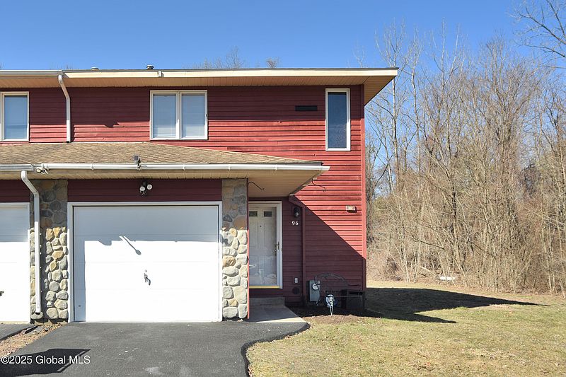 2nd image of 96 Velina Drive