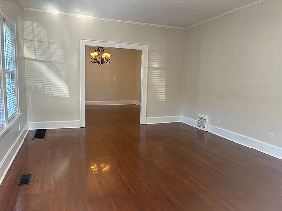 4th image of 112 N 35th St