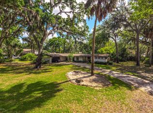 1407 Big Tree Rd, Neptune Beach, FL 32266