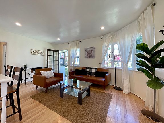 3rd image of 1134 Chelsea Ave APT A