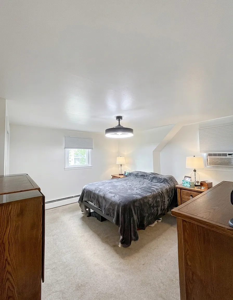2 bed, $2,300 — Photo 4