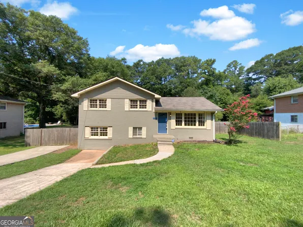 116 Batiste Garden Cir, Jonesboro, GA 30236