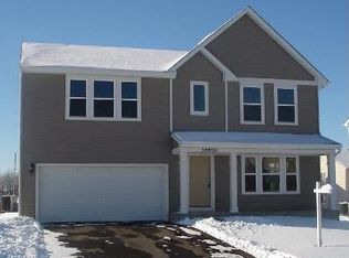 39900 Torry Ln, Beach Park, IL 60083