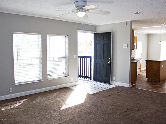 3rd image of 12970 Gillespie Ave