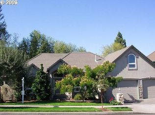 2945 SE Cleveland Dr, Gresham, OR 97080