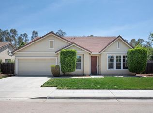190 S Clover Ave, Fresno, CA 93727