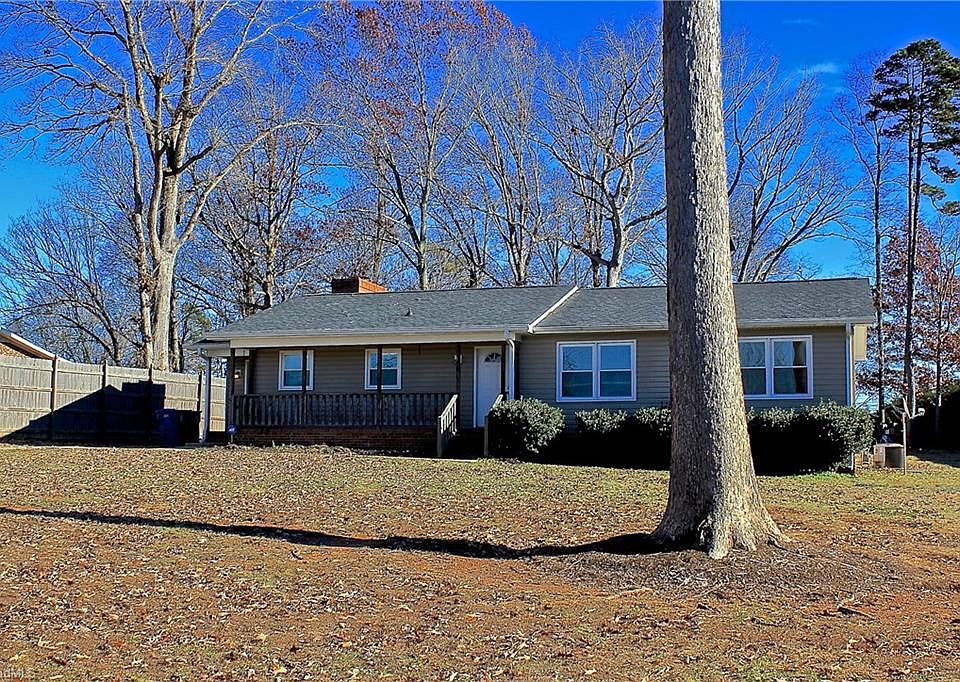 1st image of 5803 Cates Dr