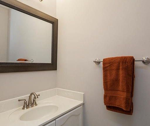 5th image of 5510 Sequoia Farms Dr
