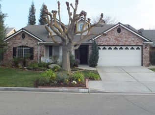 2263 E Quincy Ave, Fresno, CA