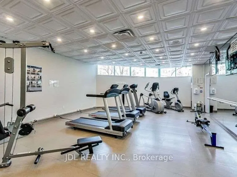 7805 Bayview Ave #811 — Photo 16
