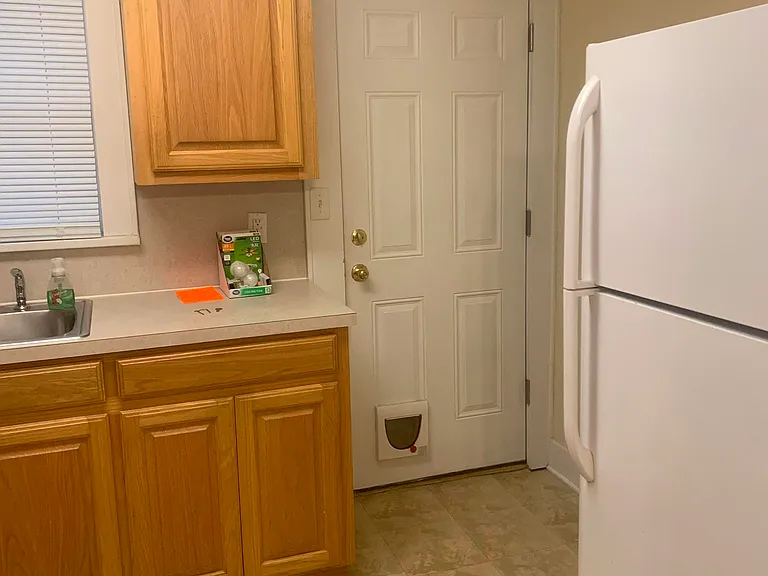 1723 McGregor Ave — Photo 6