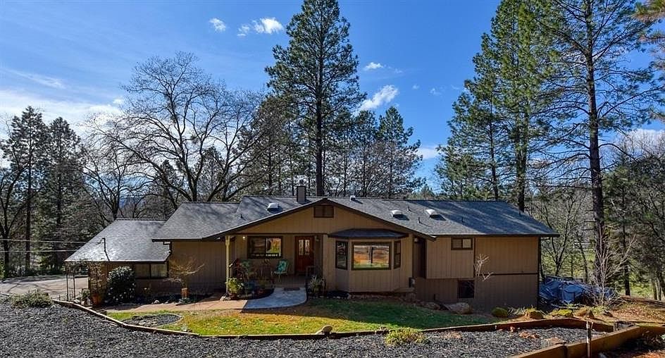 1st image of 16275 Gibboney Ln