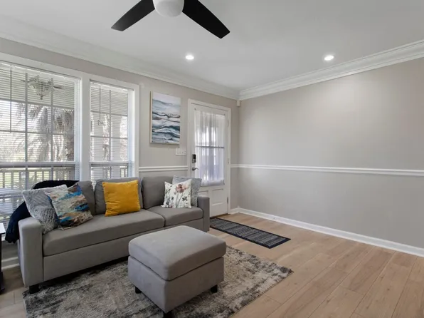 426 Russell Ave, Long Beach, MS