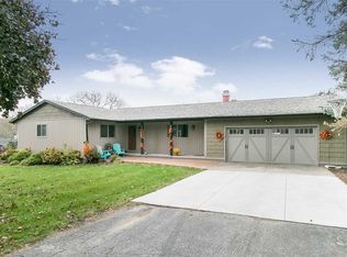 2625 Ridgeview Dr NW, Swisher, IA 52338