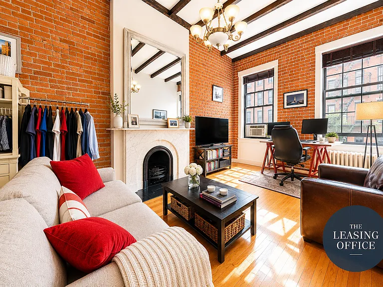 28 W 12th St #4R — Photo 1