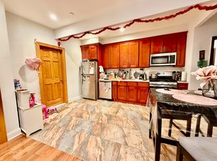 53-57 Metropolitan Ave #2C, Maspeth, NY 11378