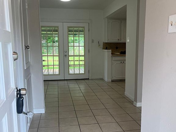 5th image of 12102 Rhinebeck Dr