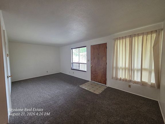 5th image of 2785 Oak St #10686