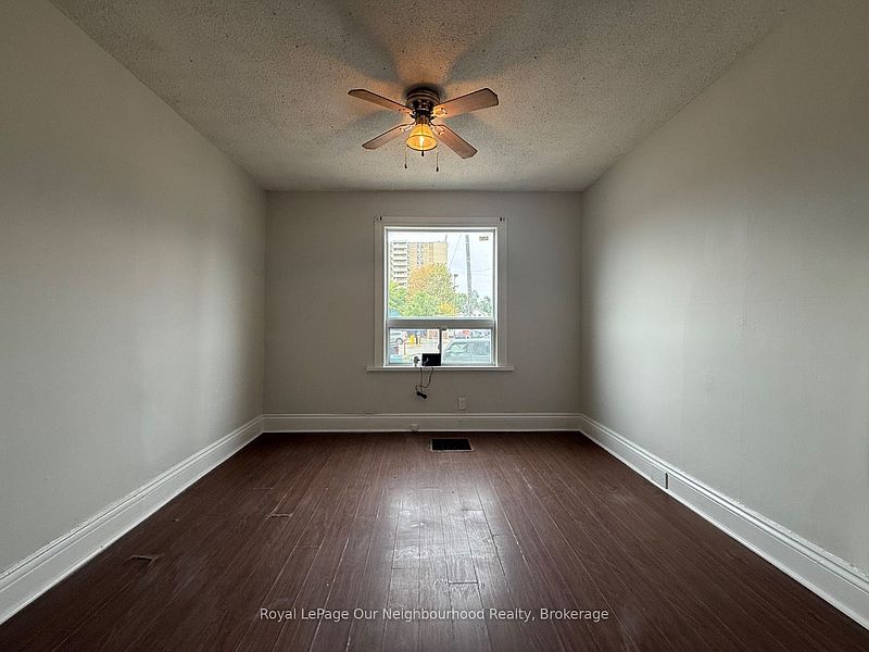 Hamilton Townhouse for rent - 3 Bedrooms — photo 7