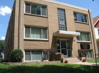 2003 Grand Ave APT 1A, Saint Paul, MN 55105