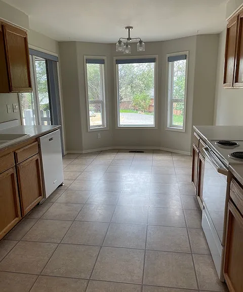 2480 Northbrook Cir — Photo 7