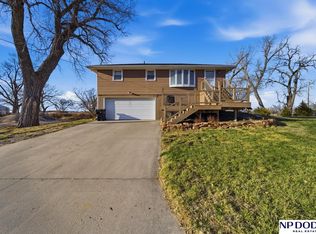 504 W Valley St, Valley, NE 68064